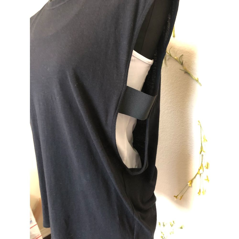Theory Cuel Top NWT - Picture 3 of 7